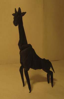 Origami_Gallery/2013/auto-400/Giraffe.400.JPG